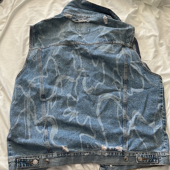 ZARA NWTMens distressed denim trucker vest - Picture 5 of 5